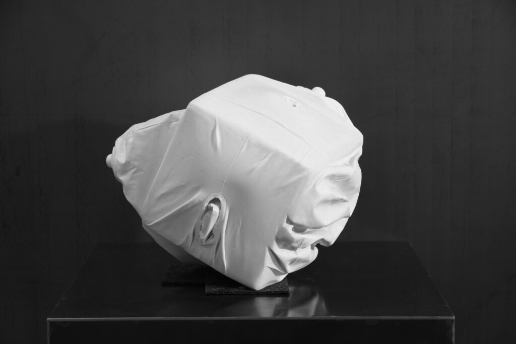 O.T. 2013 Beton ca 25x25x25cm