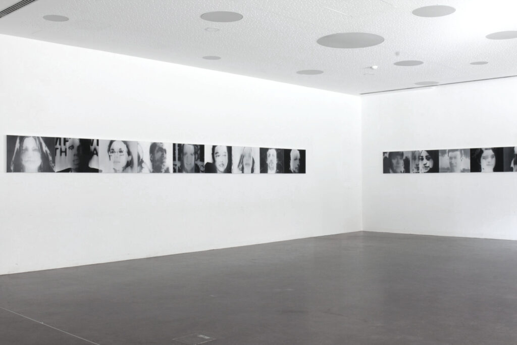 2016 Dead People, Percha