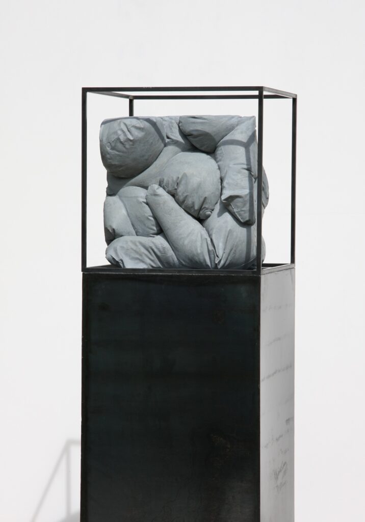 P0801 Beton 2008 45x48x45cm