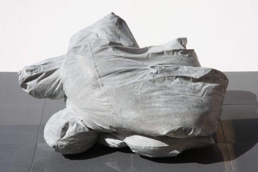 P0902 Beton 2009 70x35x75cm